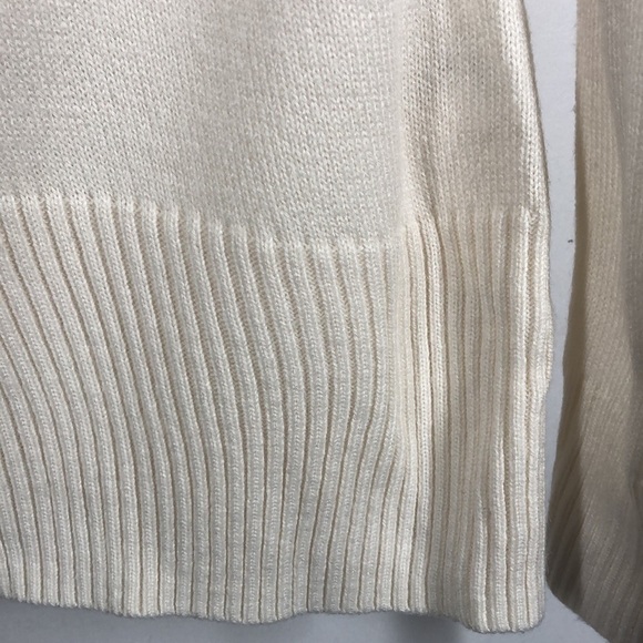 New York & Co. sweater with collar - Picture 3 of 8